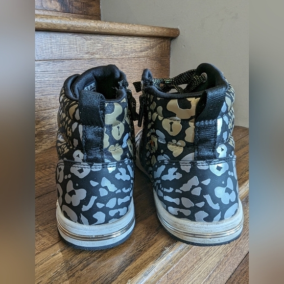 Skechers Unisex-Child Hi Top Sneaker black gold Leopard  Size 2 - Picture 12 of 16